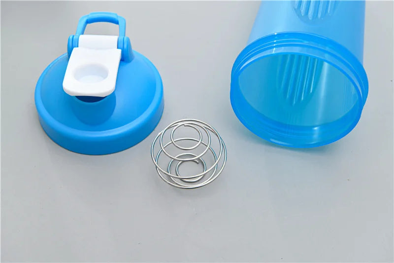600ml Portable Protein Powder Shaker Bottle Leak Proof Water Bottle for Gym Fitness Training Sport Shaker Mixing Cup with Scale